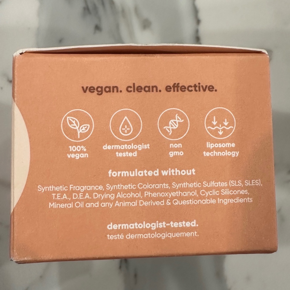 Eye Cream - Picture 3 of 5